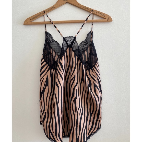 NWOT Lovestich Animal Print Slip Camisole - Picture 3 of 4